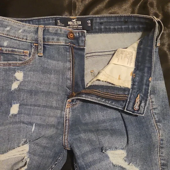 Hollister Jeans - Picture 11 of 15